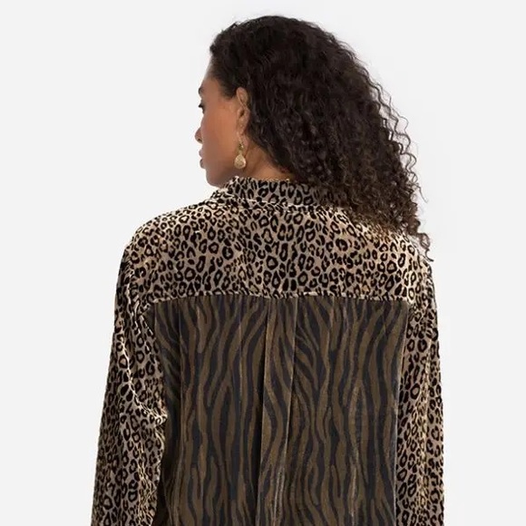 Johnny Was Tops - Johnny Was Panthera Velvet Top